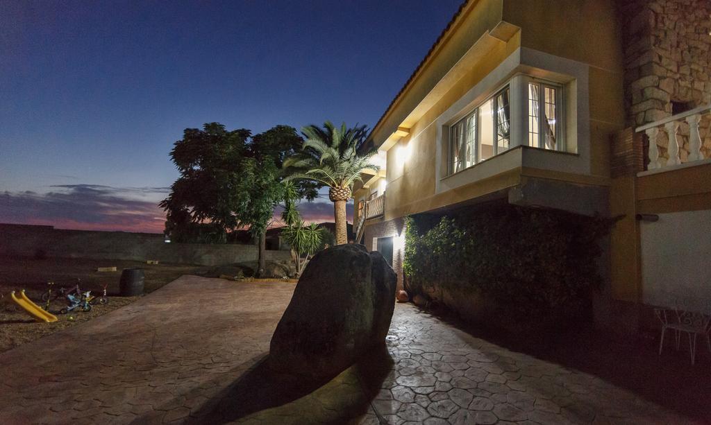 Casa Rural La Piedra De Juana Мальпартіда-де-Касерес Екстер'єр фото